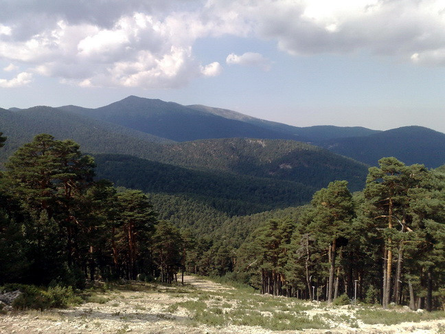 Camino de Schmidt camino de Schmid Valle de Fuenfría Puerto de Navacerrada Sierra de Guadarrama  aventura amazonia4.jpg
