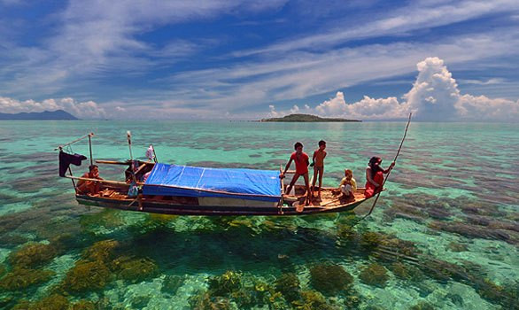 Kota Kinabalu Malasia Fernando Rutia Aventura Amazonia.jpg