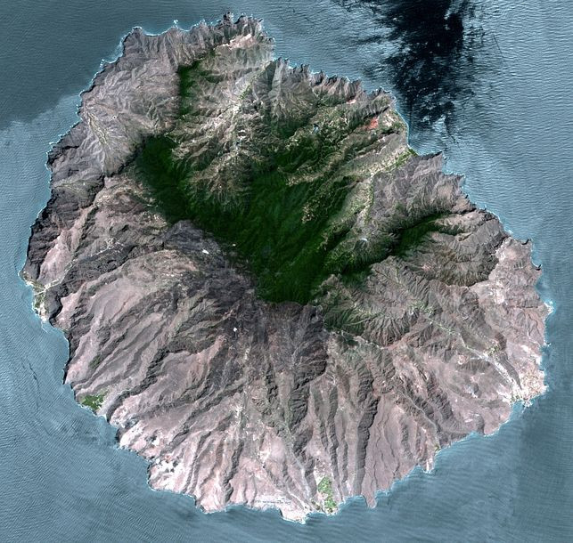 Parque Nacional Garajonay Gomera Islas Canarias Senderismo Satélite aventura amazonia.jpg
